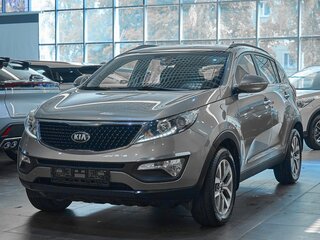 2014 Kia Sportage III Рестайлинг, серебристый, 1199000 рублей, вид 3