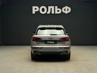 2025 Audi Q5 L 45 TFSI II (FY) Рестайлинг, серый, 5950000 рублей, вид 4