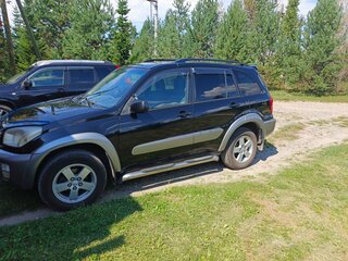 2001 Toyota RAV4 II (XA20), чёрный, 750000 рублей, вид 4