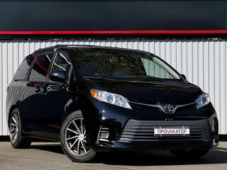 2018 Toyota Sienna III Рестайлинг 2, чёрный, 3060000 рублей, вид 3