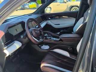 2023 Geely Monjaro I, серый, 2880000 рублей, вид 3