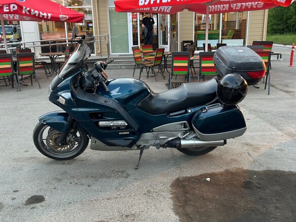 1996 Honda ST 1100, зелёный, 365000 рублей