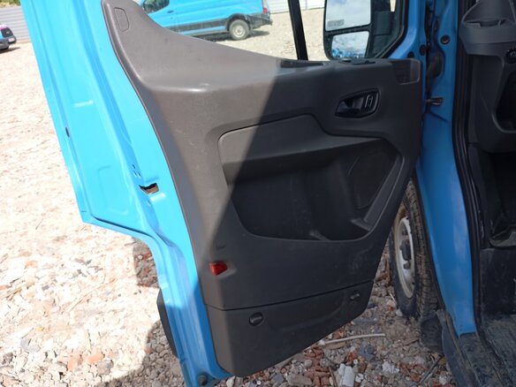 2021 Ford Transit, голубой, 2920000 рублей - вид 8