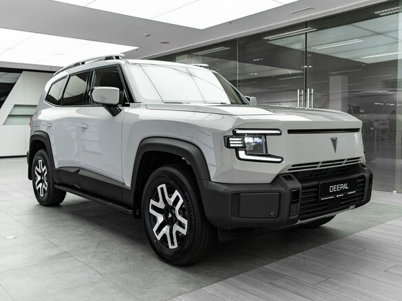 2025 Changan Deepal G318 I, серый, 6090000 рублей - вид 2