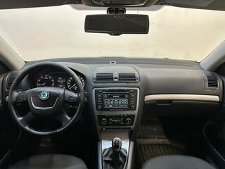 2012 Skoda Octavia II (A5) Рестайлинг, синий, 565000 рублей, вид 5
