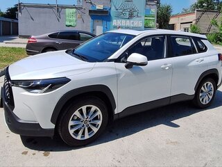 2023 Toyota Corolla Cross I, белый, 3000000 рублей, вид 5