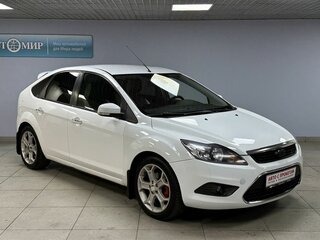 2010 Ford Focus II Рестайлинг, белый, 530000 рублей, вид 3