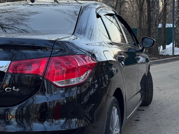 2015 Citroen C4 II, чёрный, 640000 рублей - вид 7