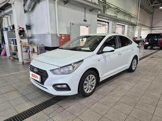 2017 Hyundai Solaris II, белый, 1390000 рублей, вид 5