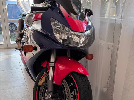 2000 Honda CBR 929RR Fireblade, красный, 525000 рублей, вид 5