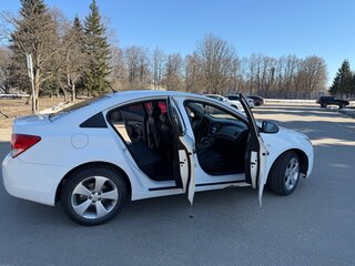 2011 Chevrolet Cruze I, белый, 670000 рублей, вид 5