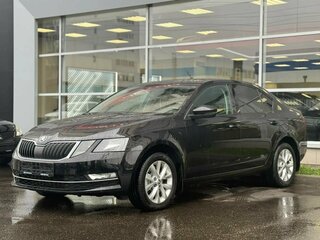 2017 Skoda Octavia III (A7) Рестайлинг, чёрный, 1920000 рублей, вид 3