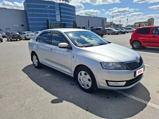 2016 Skoda Rapid I, серебристый, 1000000 рублей, вид 2