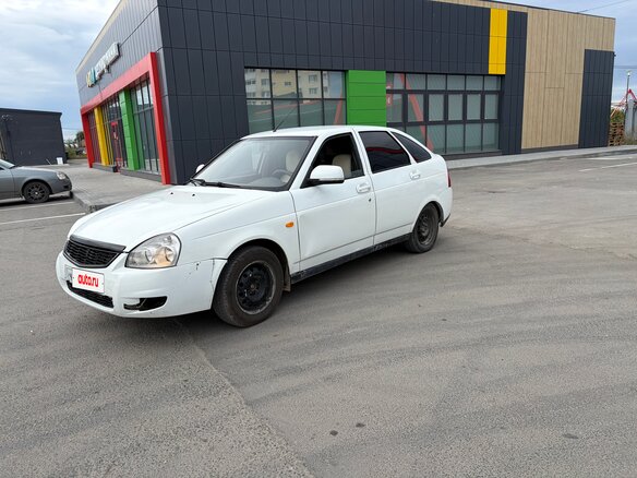 2012 Lada (ВАЗ) Priora I, белый, 260000 рублей - вид 2
