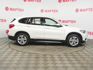 2019 BMW X1 20i xDrive II (F48), белый, 2177000 рублей, вид 4
