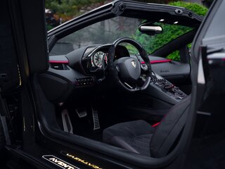 2018 Lamborghini Aventador I Рестайлинг, чёрный, 39500000 рублей, вид 4