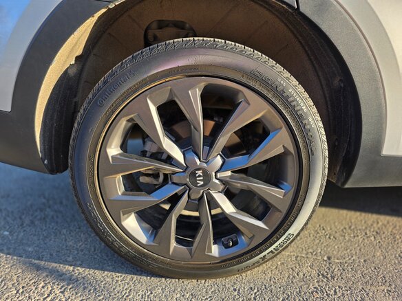 2020 Kia Sorento IV, серебристый, 3680000 рублей - вид 15
