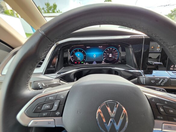 2023 Volkswagen Multivan T7, серый, 6620000 рублей - вид 4