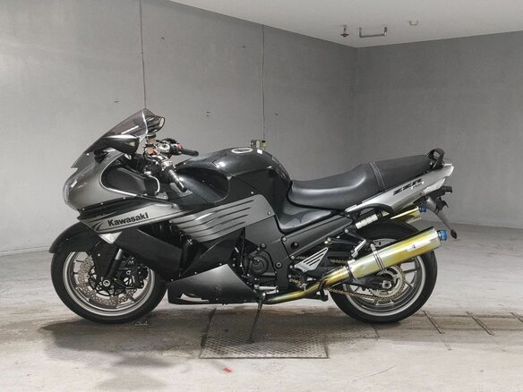 2011 Kawasaki ZZR 1400, чёрный, 664000 рублей - вид 4