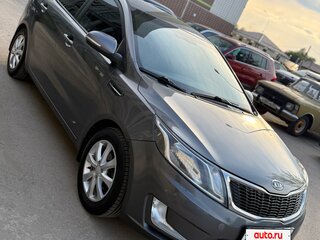 2015 Kia Rio 6-speed III, серый, 900000 рублей, вид 5