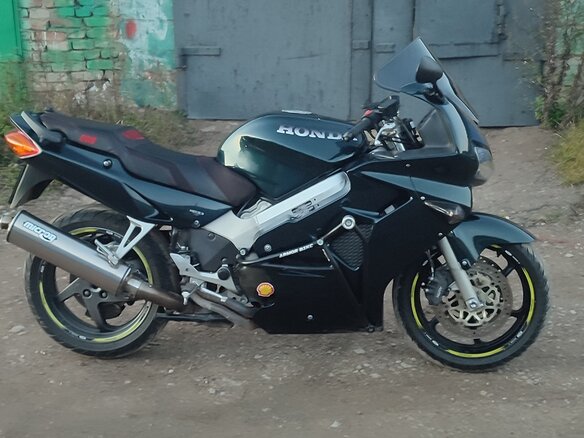 2000 Honda VFR 800, зелёный - вид 5