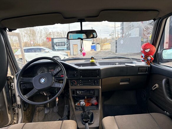 1987 BMW 5 серии 520i II (E28), серый, 297000 рублей - вид 14