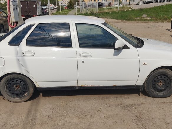 2011 Lada (ВАЗ) Priora I, белый, 300000 рублей - вид 6