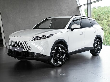 Omoda C7
