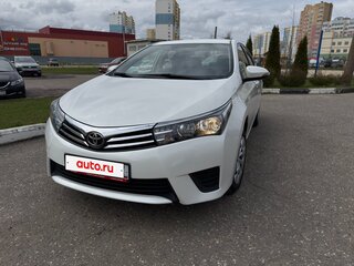 2013 Toyota Corolla XI (E160, E170, E180), белый, 1000000 рублей, вид 1