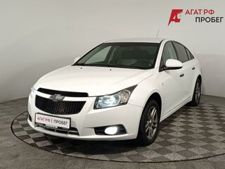 2012 Chevrolet Cruze I, белый, 620000 рублей, вид 3