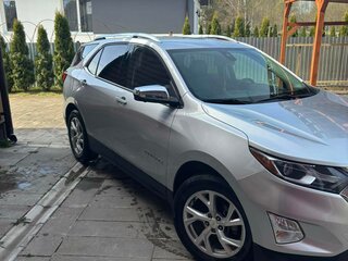 2021 Chevrolet Equinox III, серебристый, 1300000 рублей, вид 3