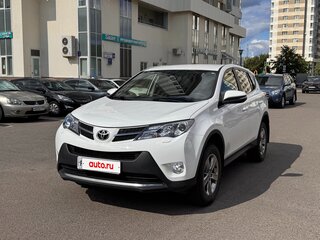 2015 Toyota RAV4 IV (XA40), белый, 1985000 рублей, вид 1