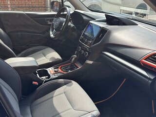 2021 Subaru Forester V, чёрный, 3570000 рублей, вид 4