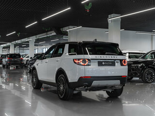 2019 Land Rover Discovery Sport I, белый, 2630000 рублей, вид 4