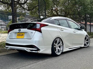 2022 Toyota Prius IV Рестайлинг (XW50), белый, 1368027 рублей, вид 5