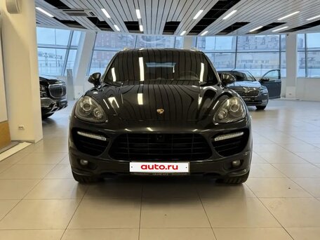 2013 Porsche Cayenne Turbo S II (958), чёрный, 3900000 рублей, вид 2