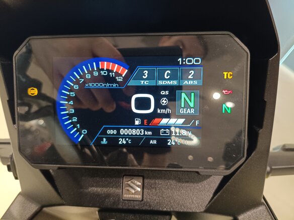 2023 Suzuki V-Strom 800DE, жёлтый, 1189000 рублей - вид 4