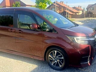2018 Honda Stepwgn Spada V Рестайлинг, красный, 2290000 рублей, вид 3