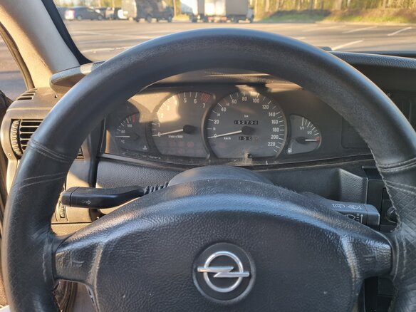 2002 Opel Omega B Рестайлинг, чёрный, 230000 рублей - вид 11