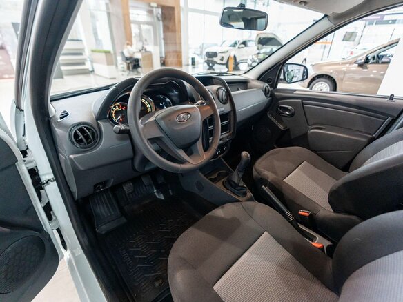 2026 Lada (ВАЗ) Largus I Рестайлинг, белый - вид 24
