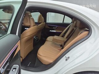 2026 Mercedes-Benz E-Класс 200 9G-Tronic VI (W214, S214), белый, 7400000 рублей, вид 5