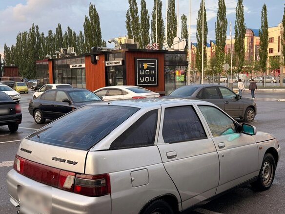 2004 Lada (ВАЗ) 2112, серебристый - вид 1