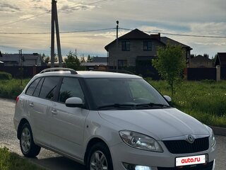 2011 Skoda Fabia II Рестайлинг, белый, 410000 рублей, вид 3