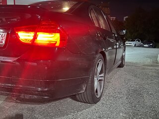 2009 BMW 3 серии 325xi V (E90/E91/E92/E93) Рестайлинг, чёрный, 1100000 рублей, вид 3
