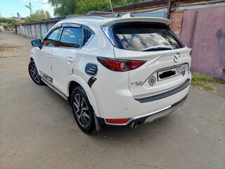 2017 Mazda CX-5 II, белый, 2400000 рублей, вид 5