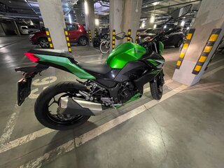 2015 Kawasaki Z 250, зелёный, 310000 рублей, вид 2