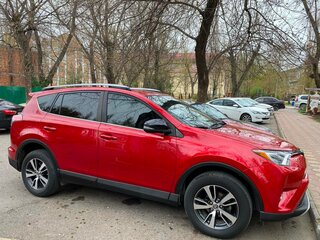 2017 Toyota RAV4 IV (XA40) Рестайлинг, красный, 1950000 рублей, вид 3