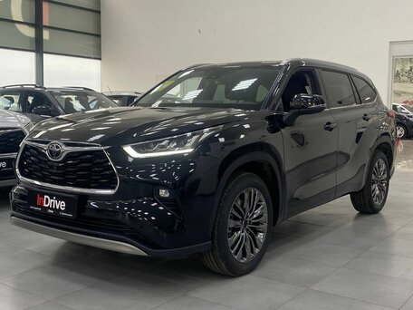 Toyota Highlander IV (XU70)