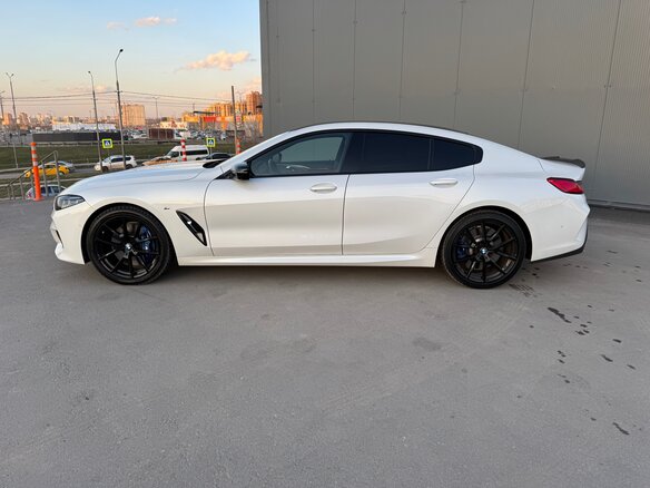 2021 BMW 8 серии Gran Coupe 840d xDrive II (G14/G15/G16), белый, 8400000 рублей - вид 8