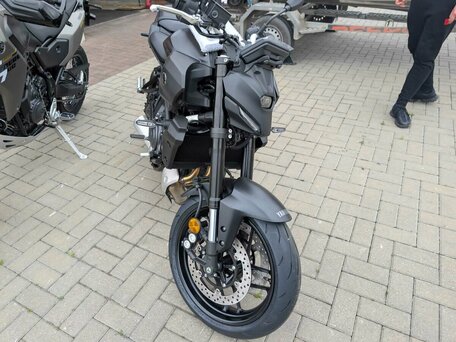 2026 Yamaha MT-07 (FZ-07), чёрный, 1350000 рублей, вид 3